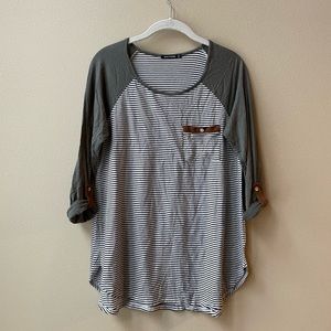 Raglan tee